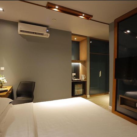 The Link Yangon Boutique Hotel Εξωτερικό φωτογραφία