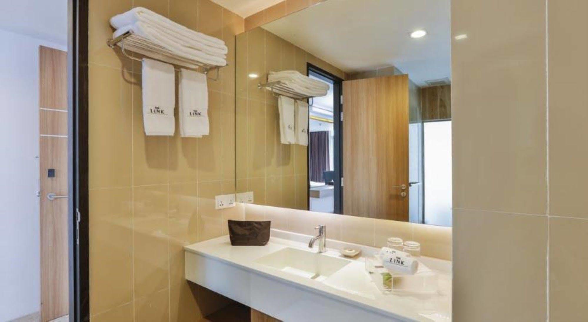 The Link Yangon Boutique Hotel Εξωτερικό φωτογραφία